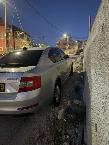 סקודה אוקטביה