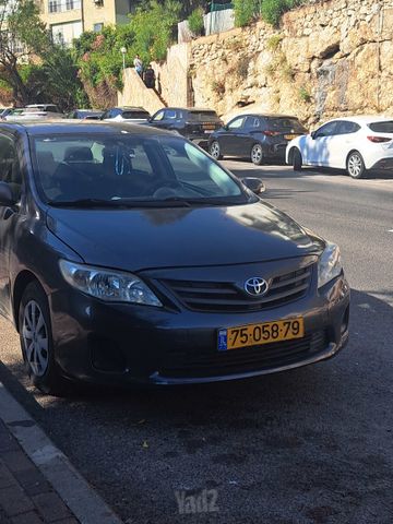 טויוטה קורולה