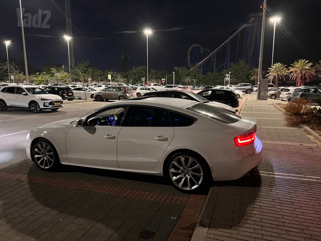 אאודי A5