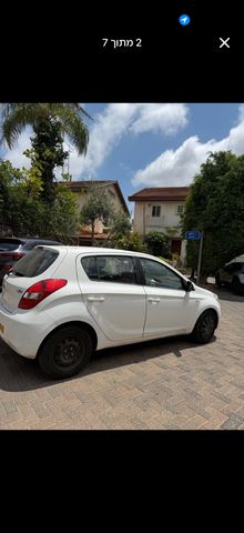 יונדאי i20