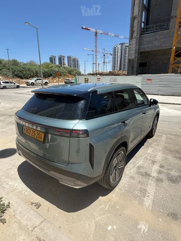 ג'אקו J7