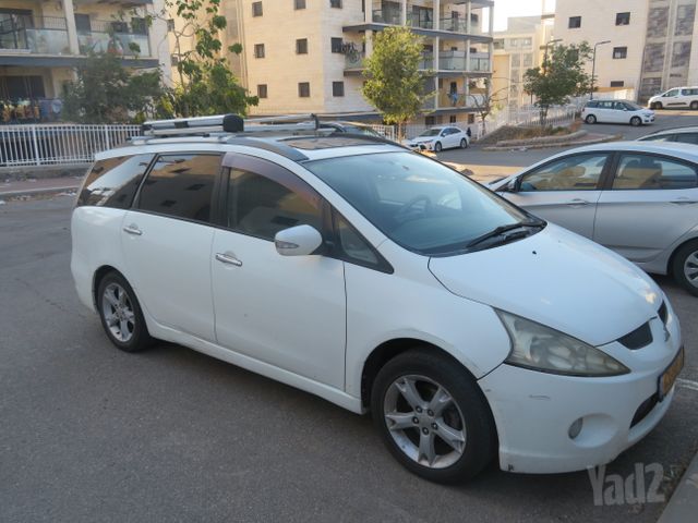 מיצובישי גרנדיס
