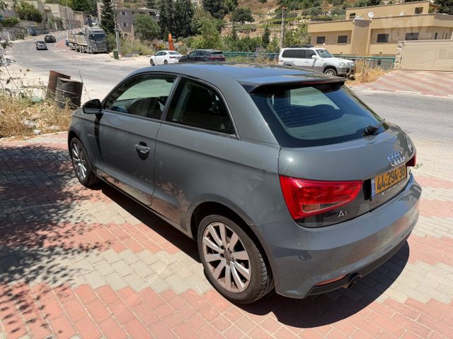 אאודי A1