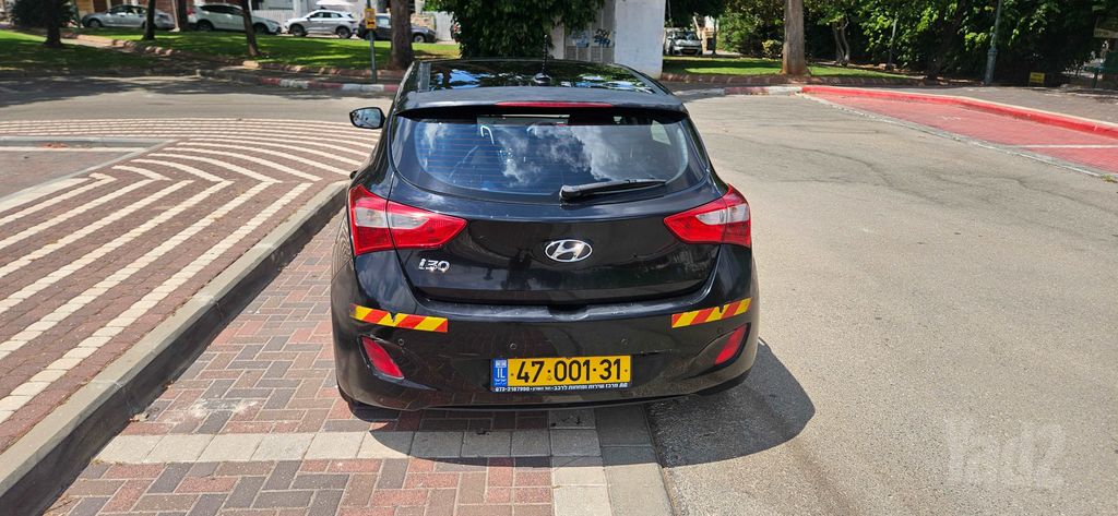 יונדאי i30