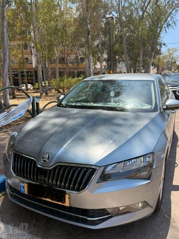 מודעת רכב סקודה סופרב