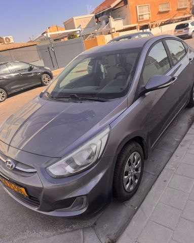 יונדאי אקסנט i25