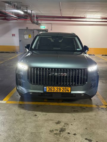 ג'אקו J7