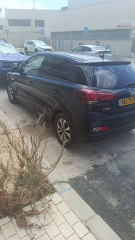 יונדאי i20