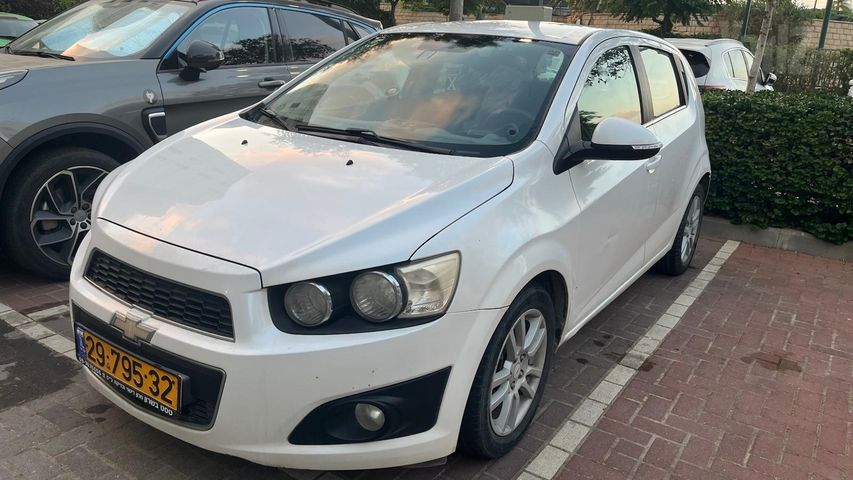 שברולט סוניק