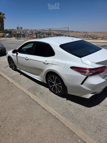 מודעת רכב טויוטה קאמרי