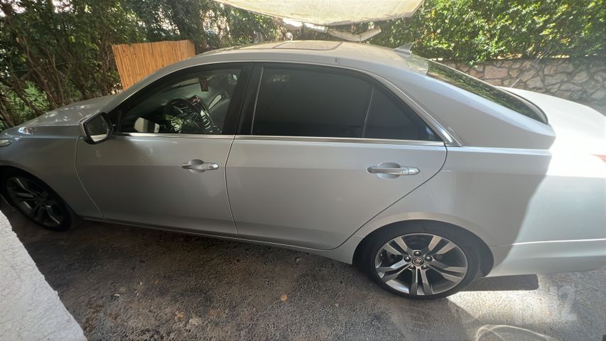 קאדילק CTS