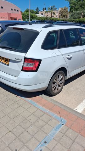 סקודה פאביה