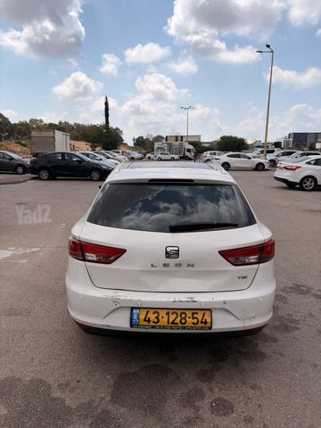 סיאט לאון