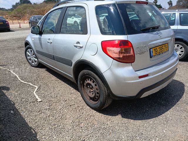 סוזוקי SX4