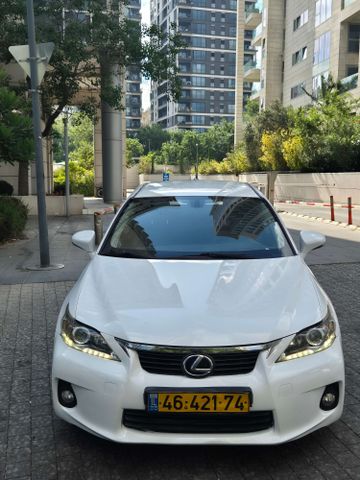 לקסוס CT