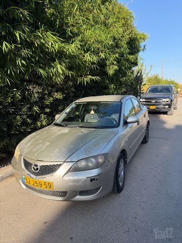 מאזדה 3
