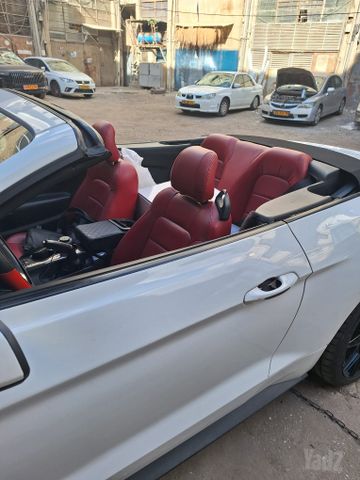 מודעת רכב פורד מוסטנג
