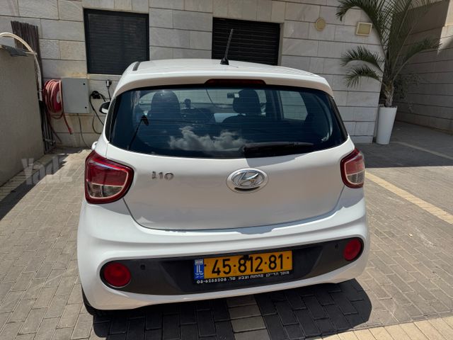 יונדאי i10
