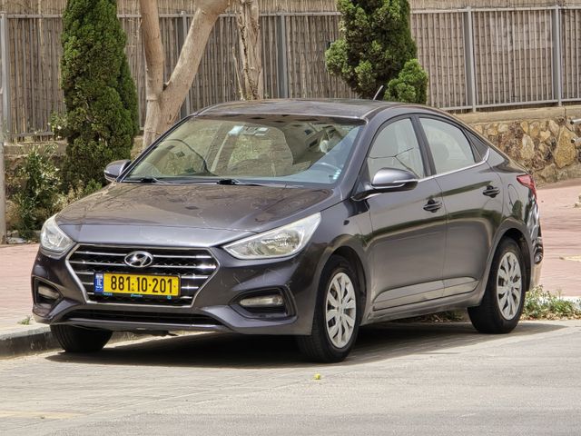 יונדאי אקסנט i25