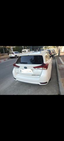 מודעת רכב טויוטה אוריס
