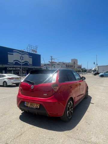אם ג'י MG3