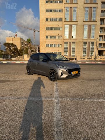 יונדאי i10