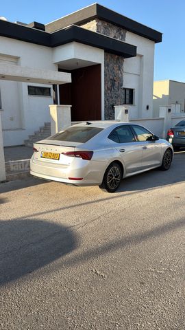 סקודה אוקטביה
