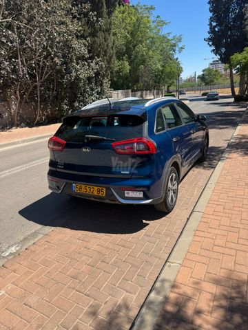 קיה נירו