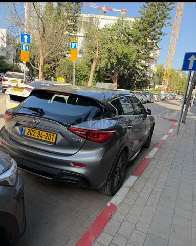 אינפיניטי Q30