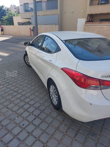 יונדאי I35