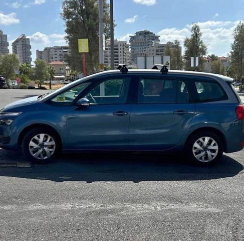 מודעת רכב סיטרואן C4 פיקאסו