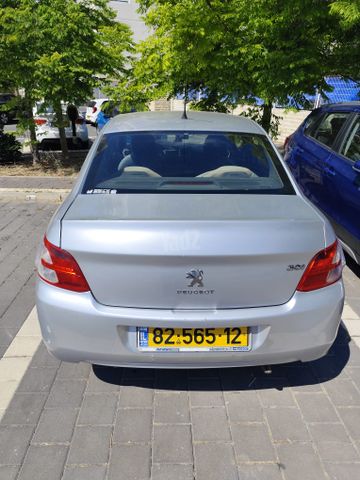 פיג'ו 301