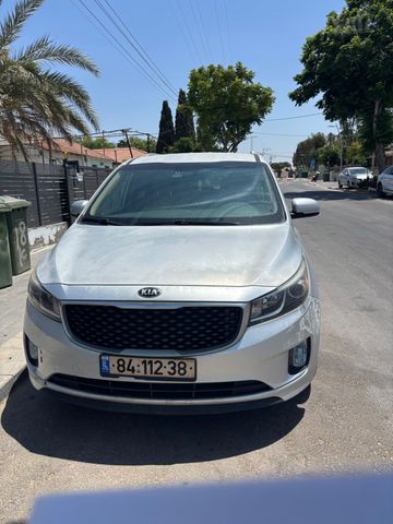 מודעת רכב קיה קרניבל