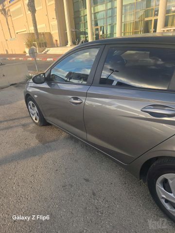 מודעת רכב יונדאי i20