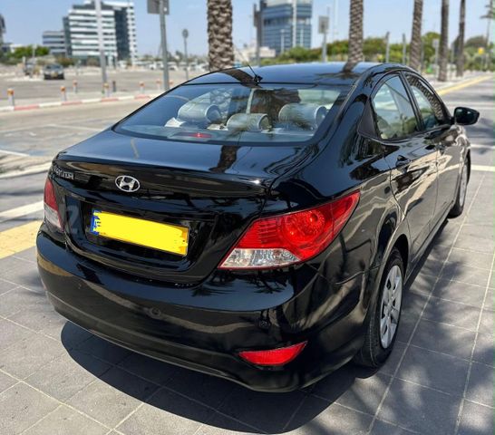 יונדאי אקסנט i25