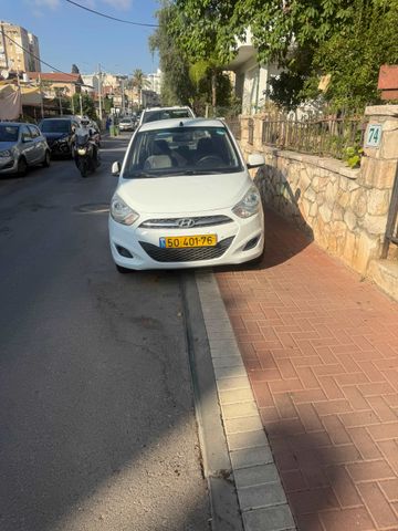יונדאי i10