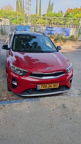 קיה סטוניק