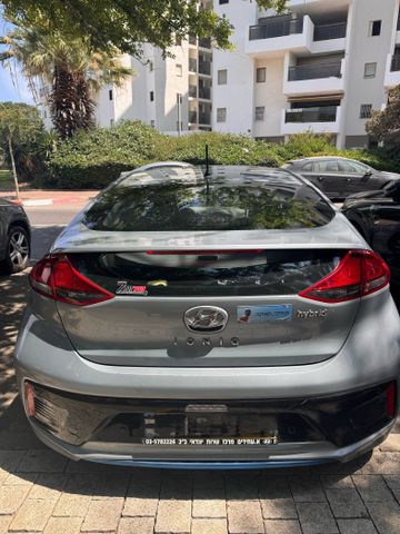 יונדאי איוניק