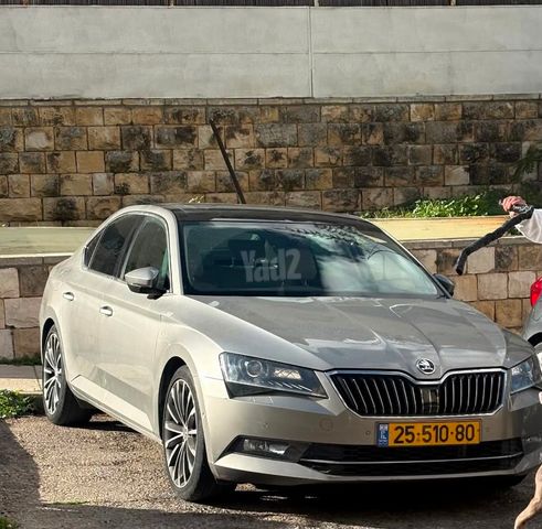 מודעת רכב סקודה סופרב