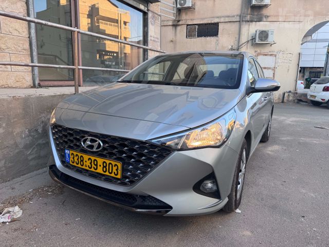 יונדאי אקסנט i25