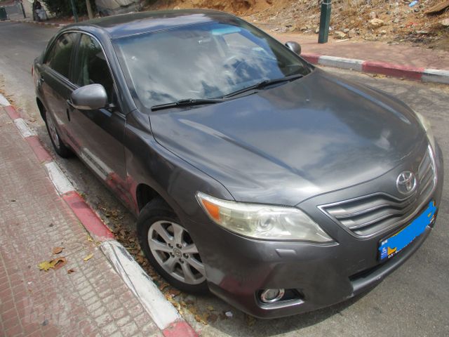 טויוטה קאמרי