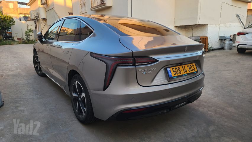 מודעת רכב אי.וי איזי Limo