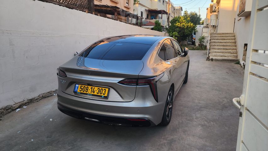 אי.וי איזי Limo