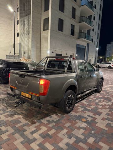 מודעת רכב ניסאן נבארה 1