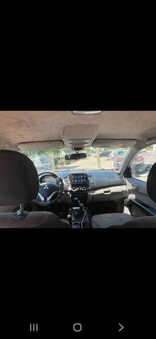 מיצובישי טרייטון / L200