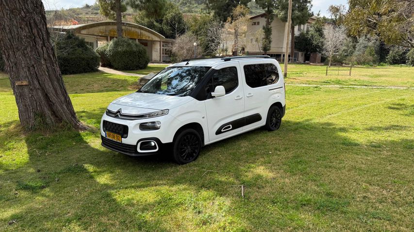 מודעת רכב סיטרואן ברלינגו