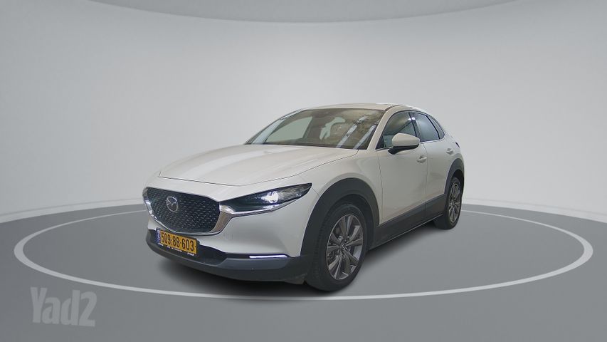 מודעת רכב מאזדה CX-30