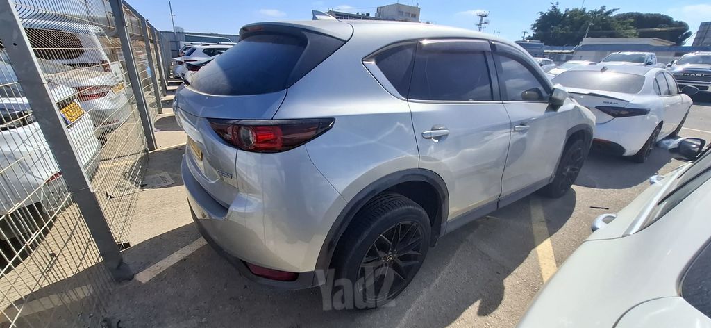 מודעת רכב מאזדה CX-5