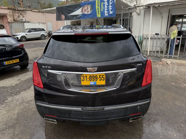 מודעת רכב קאדילק XT5