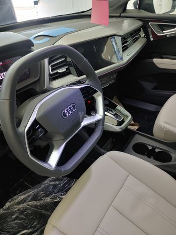 אאודי Q4 e-tron